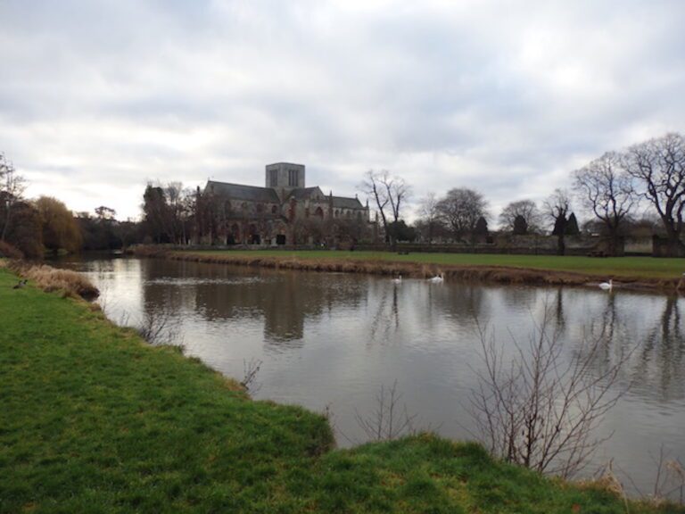 Haddington Church from the River Tyne 768x576