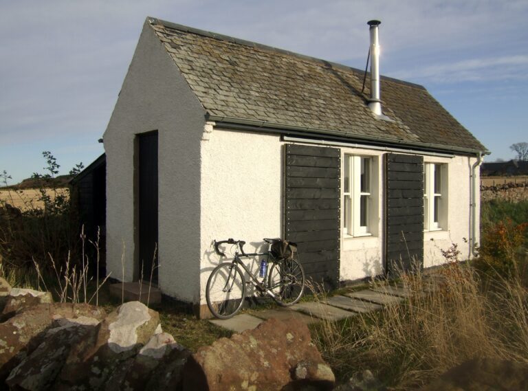 Bells Bothy Bunkhouse Exterior Visit East Lothian 1 768x569