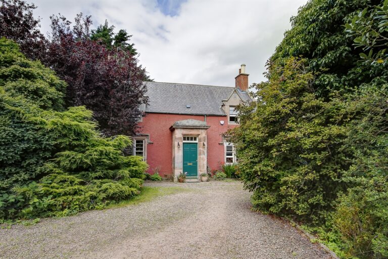 Head Gardeners Cottage Exterior Visit East Lothian 768x512