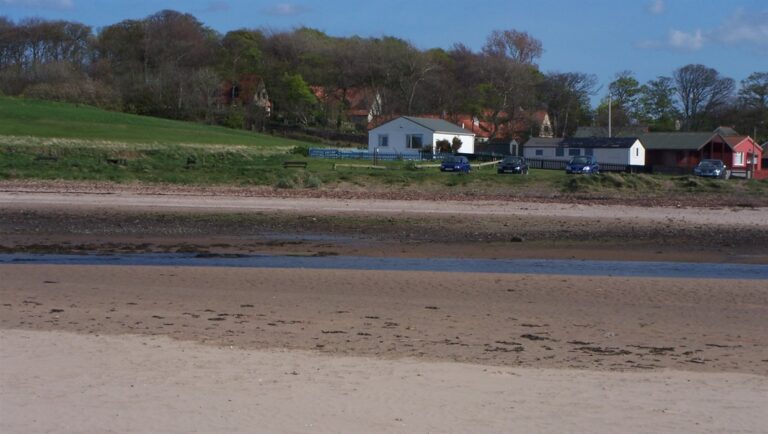 Shore Cabin Exterior Visit East Lothian 768x434