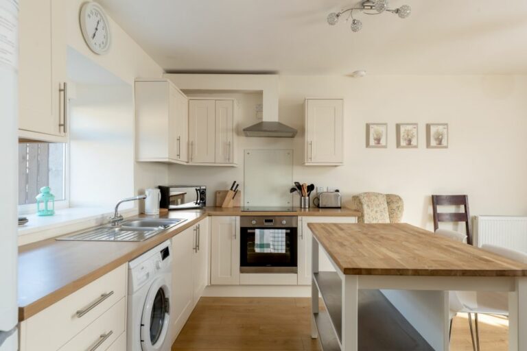 The Granary 12 kitchen 2 768x512