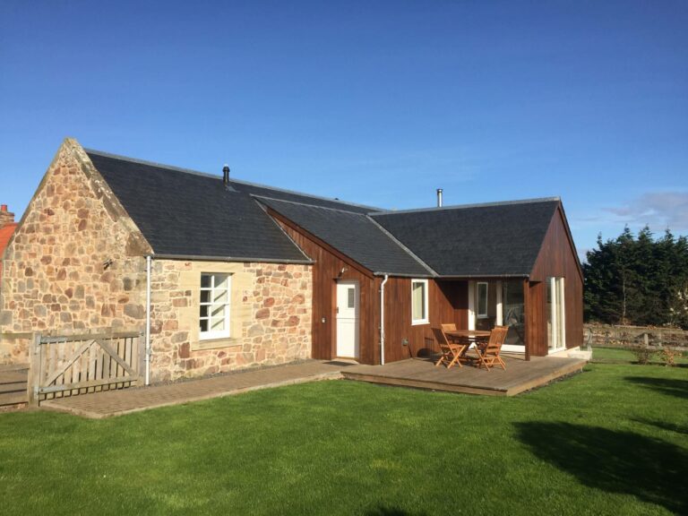 Muckle Snug Exterior Visit East Lothian 768x576