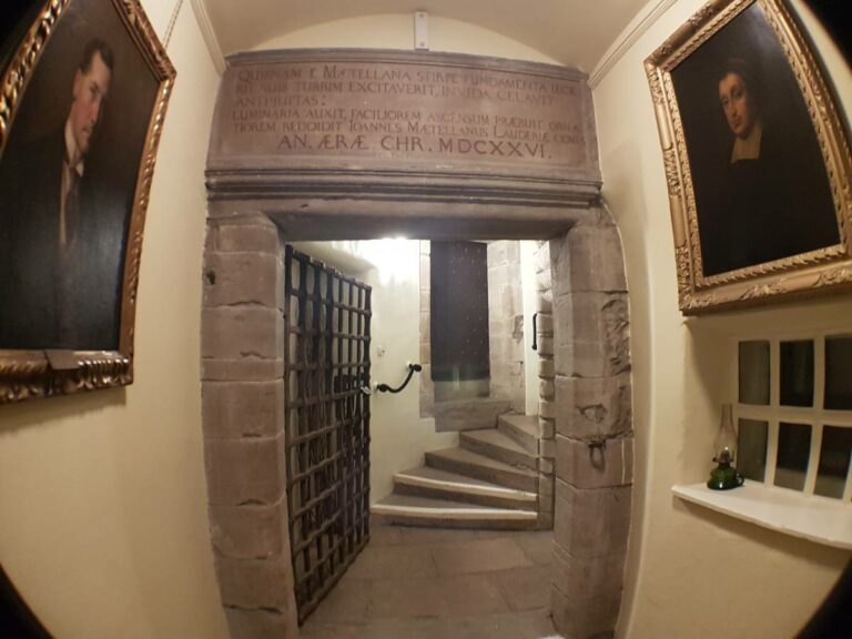 Lennoxlove Staircase Visit East Lothian 768x576