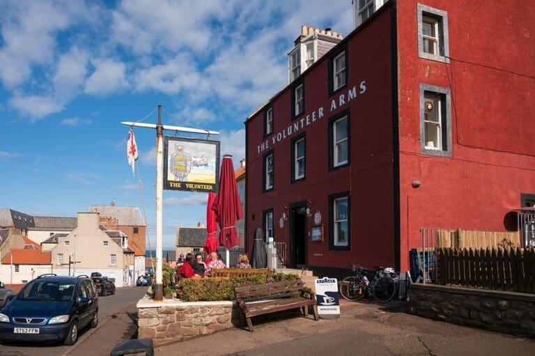 The Volunteer Arms Visit East Lothian 768x511