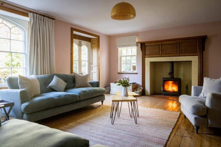 SeaPinkCottage 48.1 768x512