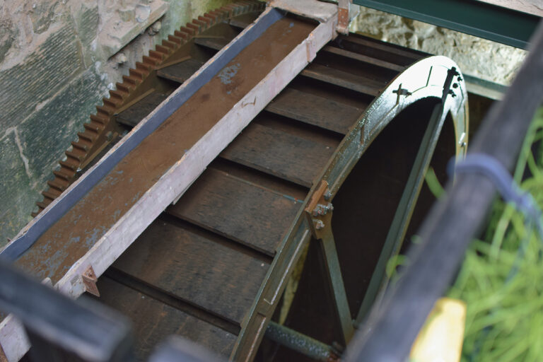 inbloomstudio water wheel close up 1 768x512